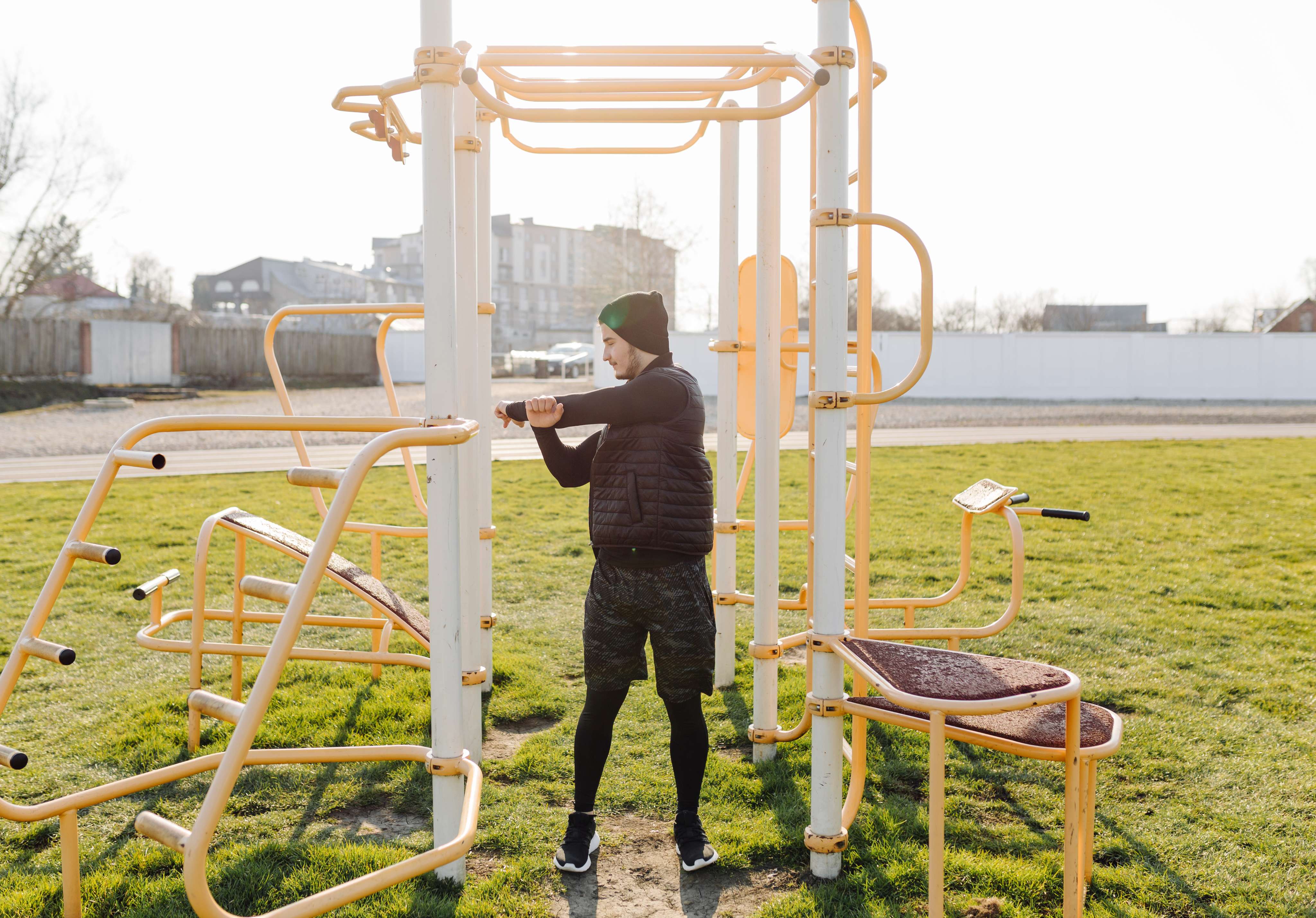 Outdoor strength equipment